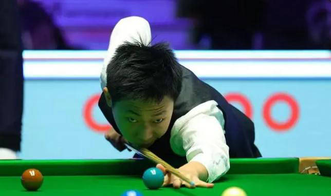 界冠军马克, 出色, 领先